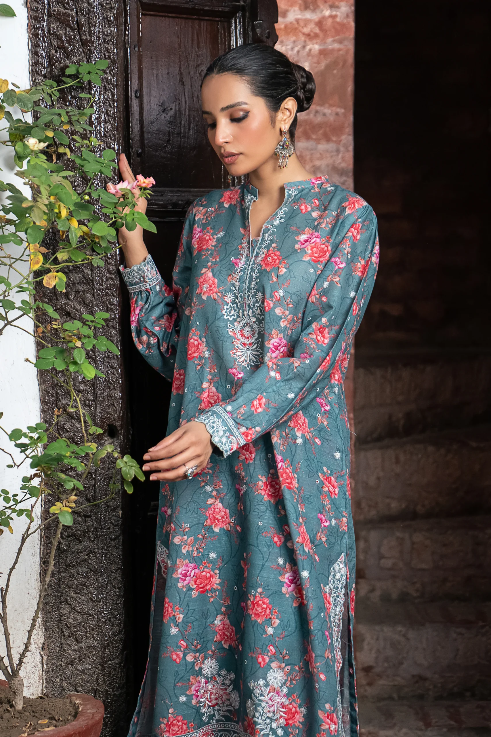 03_bf35f80e-2e90-4aef-9325-176b4bd45b38 (1)